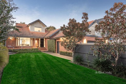 23 Nyora Street Malvern East 3145