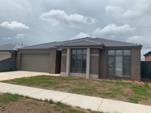23 Offaly Street, ALFREDTON VIC 3350