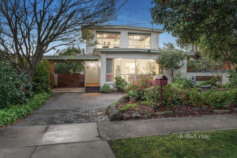 23 Owens Avenue Glen Waverley 3150