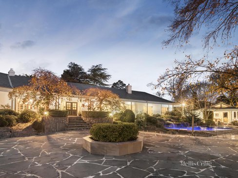 23 Sarah Crescent Templestowe 3106
