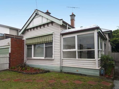 23 St David Street Rippleside 3215