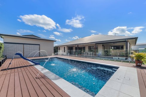 23 Stanley Drive, CANNON VALLEY QLD 4800