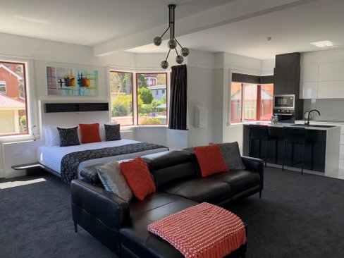 23 Stoke Street, NEW TOWN TAS 7008