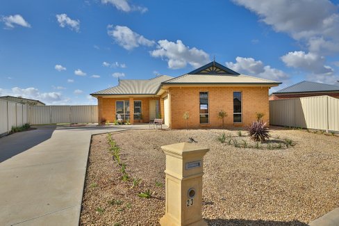 23 Tarrango Drive, MILDURA VIC 3500