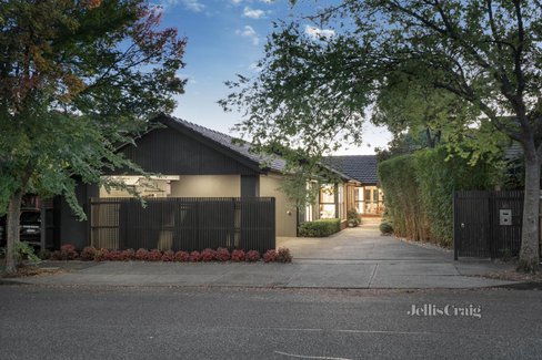 23 The Grange Malvern East 3145