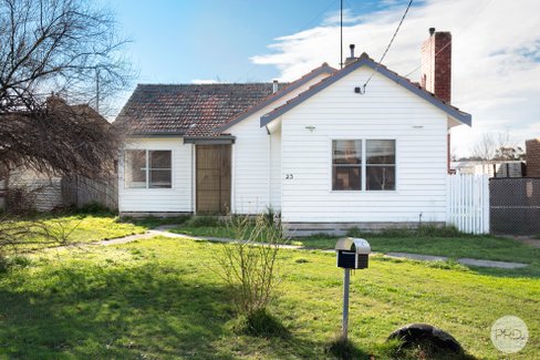 23 Yarrowee Street, SEBASTOPOL VIC 3356