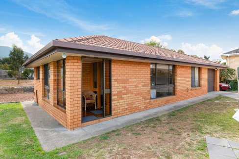 2/30 Barrett Street, GLENORCHY TAS 7010
