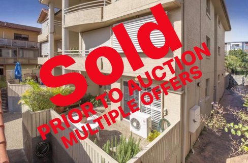 2/30 Kreutzer St, NUNDAH QLD 4012
