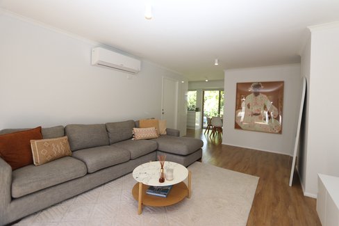 23/1-21 Golden Palms Court, ASHMORE QLD 4214