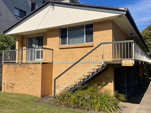 2/31 Hows Road, NUNDAH QLD 4012