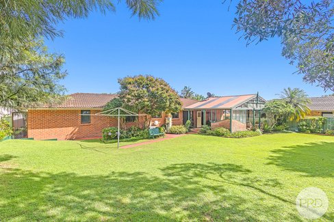 231 Sandy Point Road, SALAMANDER BAY