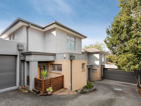 2 326 Thompsons Road Templestowe Lower 3107