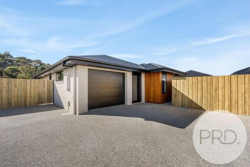 2/32a Fouche Avenue, OLD BEACH TAS 7017