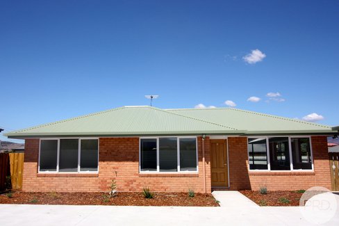 2/33 Jubilee Avenue, BRIGHTON TAS 7030