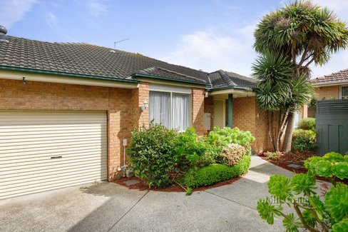 2 33 Watsons Road Glen Waverley 3150