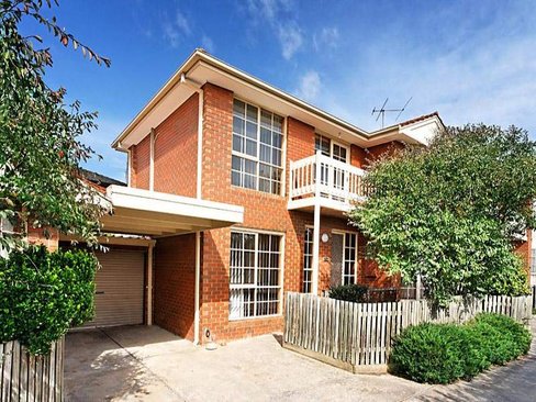 2 33 Woodlands Avenue Kew East 3102