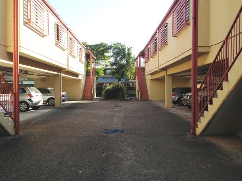 2/333 Zillmere Road, ZILLMERE QLD 4034