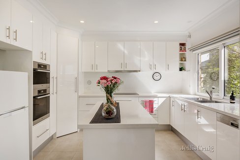 2/34 Sesame Street Mount Waverley 3149