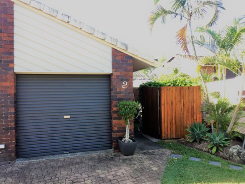 2/35A Grevillea Drive, VARSITY LAKES QLD 4227