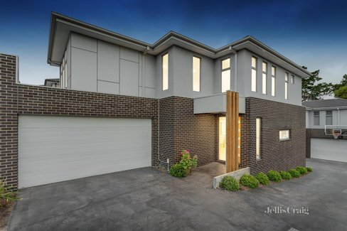 2 36 Boronia Grove Doncaster East 3109