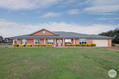 237 Racecourse Road, HADDON