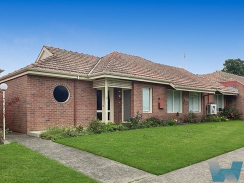 2/37 Riverine Street, Bairnsdale