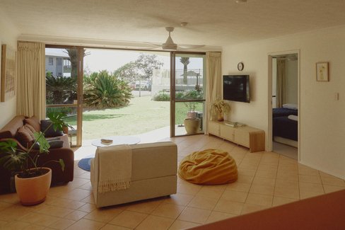 2/387 Golden Four Drive, Tugun QLD 4224