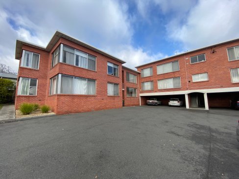 2/388 Park Street, NEW TOWN TAS 7008