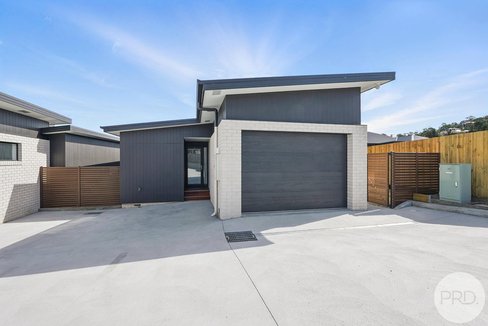 2/39-41 Fouche Avenue, OLD BEACH TAS 7017