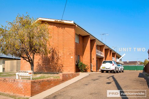 2/39 Church Street, TAMWORTH NSW 2340