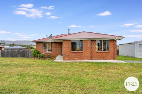 24 Barrob St, OLD BEACH TAS 7017