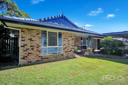 24 Bowerbird Avenue, ELI WATERS QLD 4655