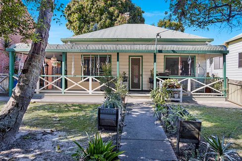 24 Boyd Street, TWEED HEADS NSW 2485