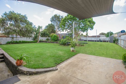24 Church Street, BRANXTON NSW 2335