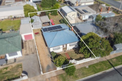 24 Clarke Street, SHEPPARTON VIC 3630