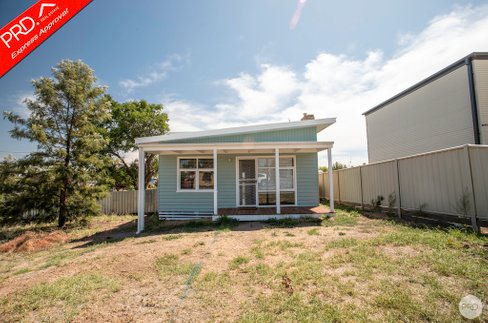 24 Dowding Street, CALIFORNIA GULLY VIC 3556