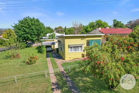 24 Hall Street, TAMWORTH NSW 2340