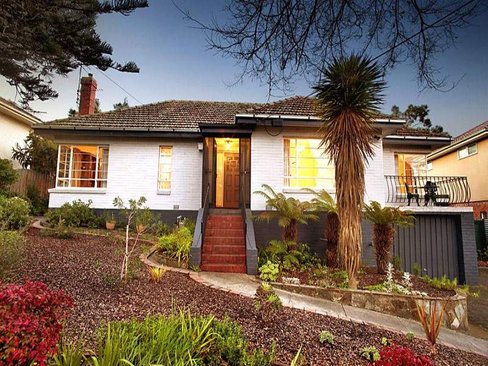 24 Hawkins Avenue Mont Albert North 3129