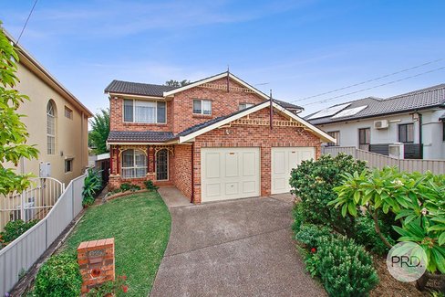2/4 Hodge Street, HURSTVILLE NSW 2220