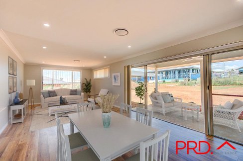 24 Ibis Street, TAMWORTH NSW 2340