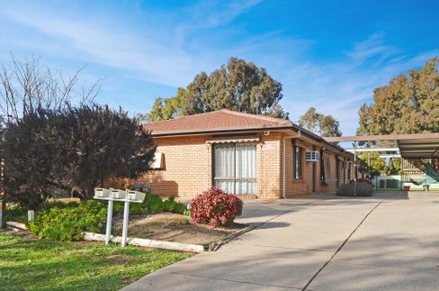 2/4 Incarnie Crescent, WAGGA WAGGA NSW 2650