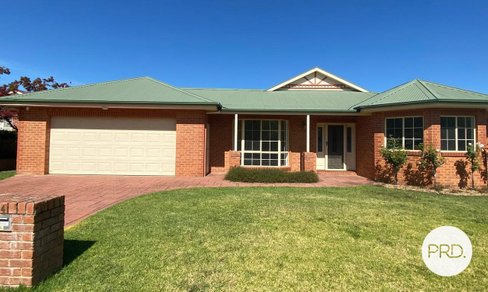 24 Johnston Road, WEST ALBURY NSW 2640