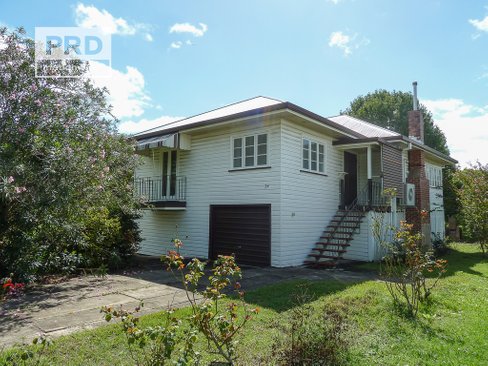 24 Kyogle Road, KYOGLE NSW 2474