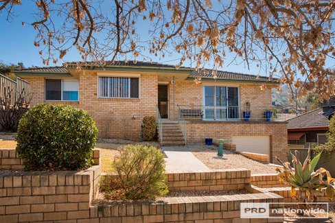 24 Lancaster Avenue, TAMWORTH NSW 2340