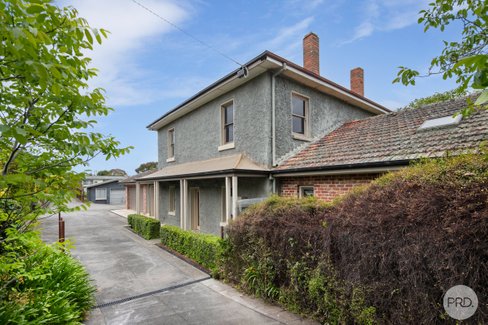 24 Lightfoot Avenue, MOUNT PLEASANT VIC 3350