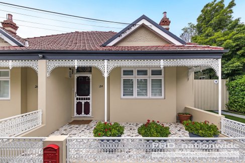 24 Lloyd Street, BEXLEY NSW 2207