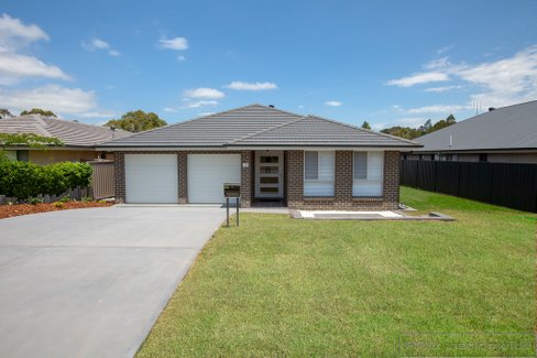 24 Majestic Road, LARGS NSW 2320