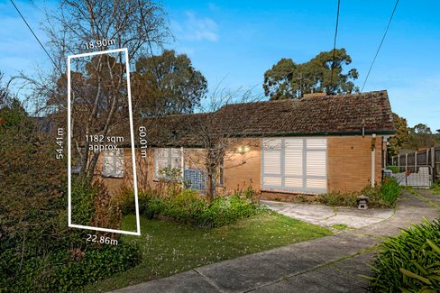 24 Masefield Avenue Mooroolbark 3138