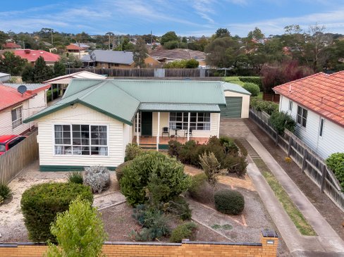 24 Pitman Street Newcomb 3219