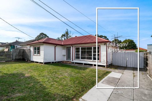 24 Prince Charles Street Clayton 3168